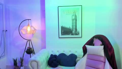 Snapshot of tamara_slimx chatting on February 22, 3:34 am Tamara online show from February 22, 3:34 am
