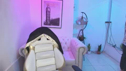 Snapshot of tamara_slimx chatting on January 21, 3:04 am Tamara online show from January 21, 3:04 am