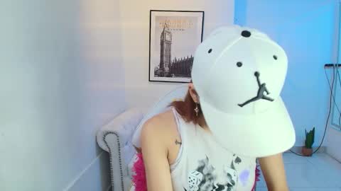 Snapshot of tamara_slimx chatting on January 22, 4:13 am Tamara online show from January 22, 4:13 am