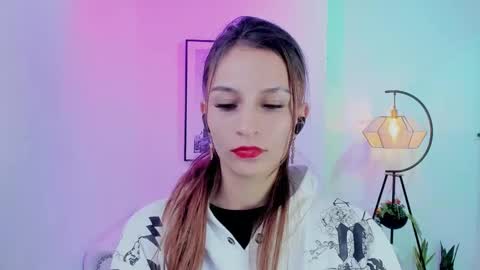 Snapshot of tamara_slimx chatting on February 26, 3:35 am Tamara online show from February 26, 3:35 am