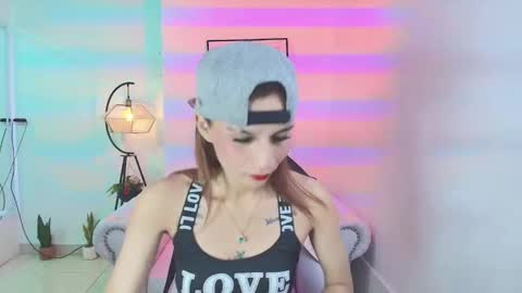 Snapshot of tamara_slimx chatting on January 29, 3:54 am Tamara online show from January 29, 3:54 am
