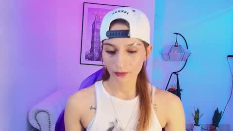Snapshot of tamara_slimx chatting on January 8, 4:02 am Tamara online show from January 8, 4:02 am
