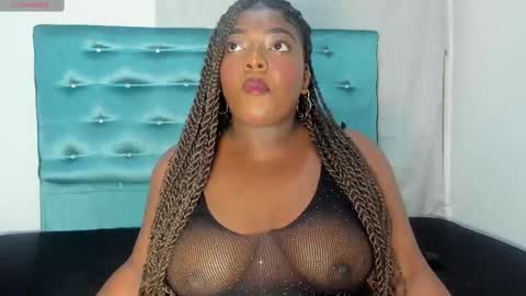 tamaramilleer online show from November 15, 8:32 pm