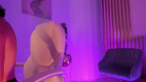Snapshot of tamarathompsonn chatting on March 6, 1:03 pm Tamara. online show from March 6, 1:03 pm