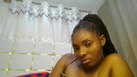 Snapshot of tamia538235 chatting on January 28, 3:36 am tamia online show from January 28, 3:36 am