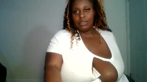 Tamya Jay online show from February 6, 3:20 pm