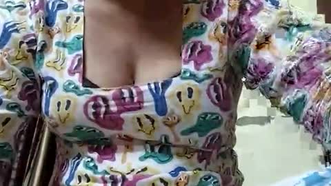 taniya_roy4628 online show from March 1, 1:00 pm