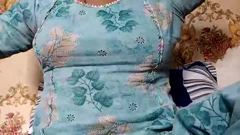 taniya_roy4628 online show from June 18, 2:35 am
