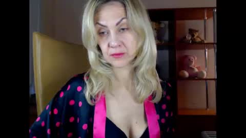 tanya online show from February 1, 8:39 am