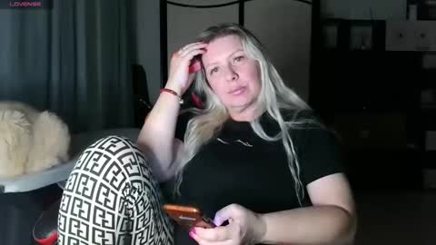 Tasha  Moon online show from October 24, 5:09 pm