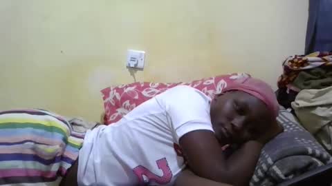 tashacute20 online show from April 30, 8:57 pm