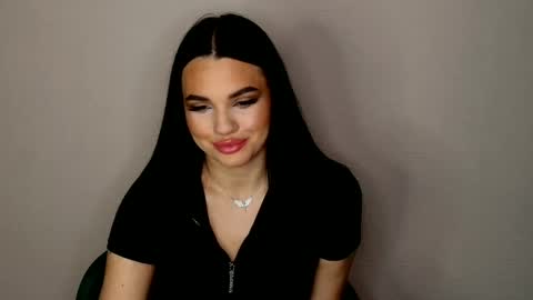 Snapshot of tasty_babyy chatting on December 4, 7:23 pm tasty_babyy online show from December 4, 7:23 pm