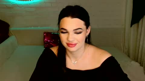 Snapshot of tasty_babyy chatting on February 14, 4:09 pm tasty_babyy online show from February 14, 4:09 pm