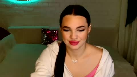 Snapshot of tasty_babyy chatting on December 9, 3:22 pm tasty_babyy online show from December 9, 3:22 pm