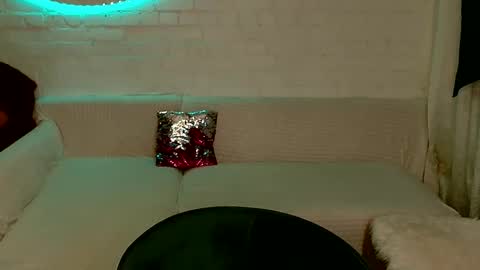 Snapshot of tasty_babyy chatting on January 11, 4:25 pm tasty_babyy online show from January 11, 4:25 pm