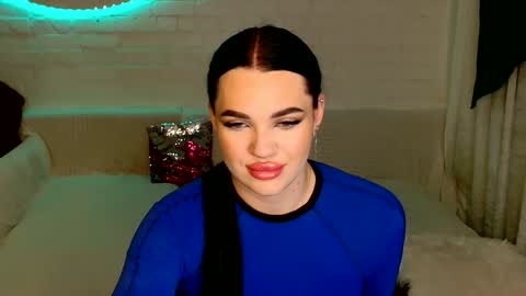 Snapshot of tasty_babyy chatting on January 13, 3:47 pm tasty_babyy online show from January 13, 3:47 pm