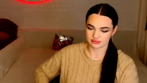 Snapshot of tasty_babyy chatting on January 15, 6:51 pm tasty_babyy online show from January 15, 6:51 pm