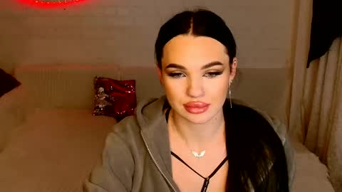 Snapshot of tasty_babyy chatting on December 8, 5:11 pm tasty_babyy online show from December 8, 5:11 pm