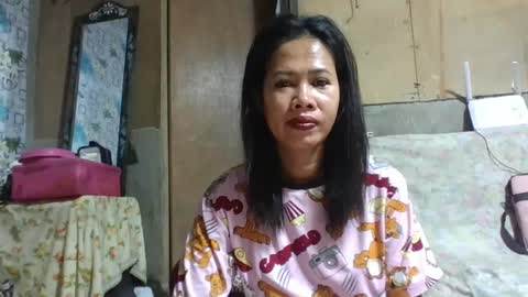 Snapshot of tasty_olive chatting on March 6, 11:31 pm tasty_olive online show from March 6, 11:31 pm
