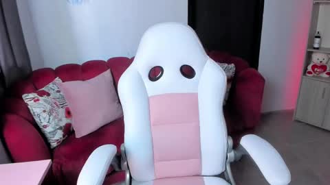 tatiana_mendoza online show from September 17, 2:26 pm