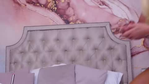 Tatiana Nova online show from June 8, 4:02 am
