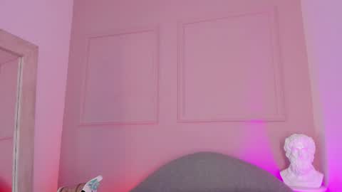 Tati online show from August 3, 12:03 am