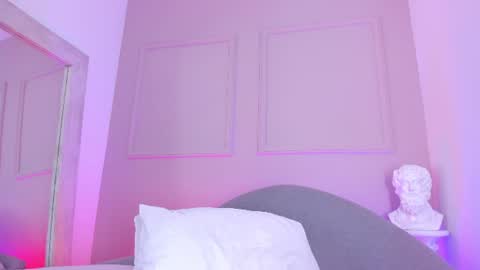 Tati online show from June 18, 9:14 am