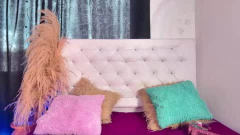 tatix online show from June 4, 7:07 pm