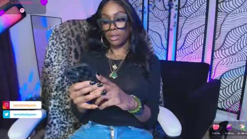 Tatted Queen online show from November 10, 4:40 am