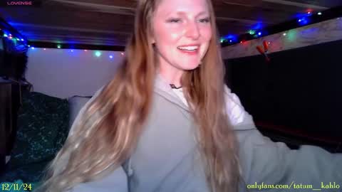 Snapshot of tatum__kahlo chatting on December 11, 9:23 pm TATUM ALL MY LINKS online show from December 11, 9:23 pm