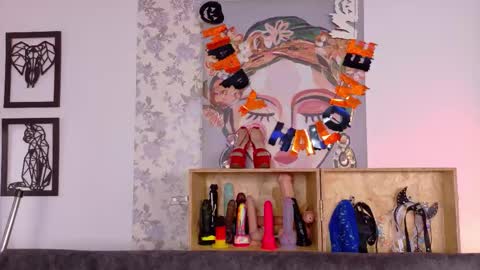 Taty Miller online show from October 27, 9:31 pm