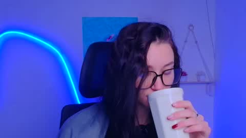 Taya online show from January 14, 6:51 am