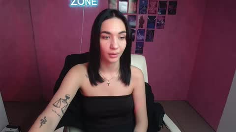 Tayla online show from October 24, 6:31 am