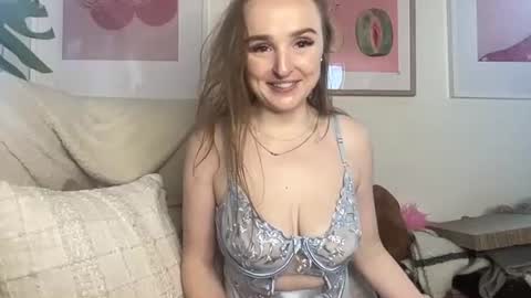 Tay Rose online show from June 17, 5:42 am
