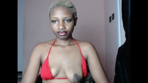 teasexkitty online show from June 27, 12:01 am
