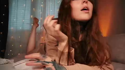 Mary     X TechnoElfff  INST    fansly kissmary online show from October 19, 1:02 pm