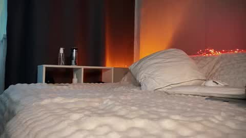 Mary     X TechnoElfff  INST    fansly kissmary online show from September 19, 2:16 pm