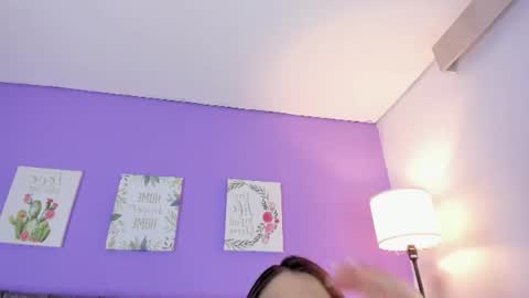 Abby  online show from August 1, 9:06 pm