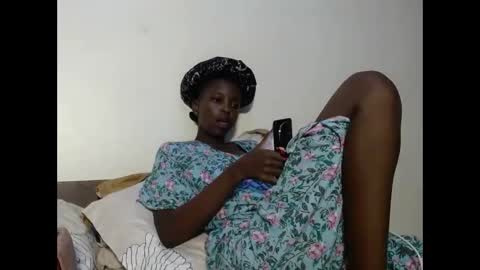 tempting_vibe online show from March 20, 7:08 pm