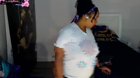 Snapshot of temptressbeauty24 chatting on January 19, 4:57 pm Gaia online show from January 19, 4:57 pm