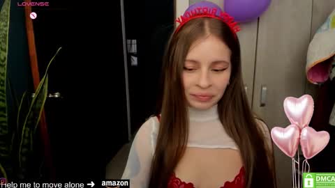 Scar online show from March 6, 8:59 pm