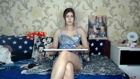 Snapshot of tender__ada chatting on February 17, 1:44 pm Ada online show from February 17, 1:44 pm