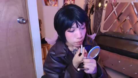 Terra Elowen online show from February 13, 11:45 am