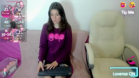 Snapshot of tesa_cute chatting on October 22, 2:38 am tesa online show from October 22, 2:38 am