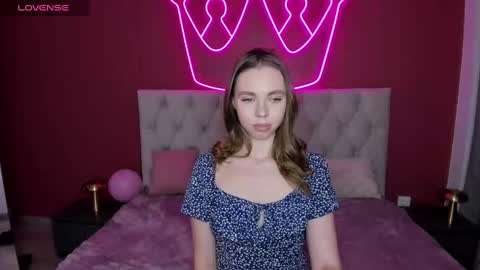 Tessa 3 online show from February 20, 1:25 am