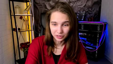 Snapshot of tessamill chatting on September 10, 6:24 am Tessa online show from September 10, 6:24 am