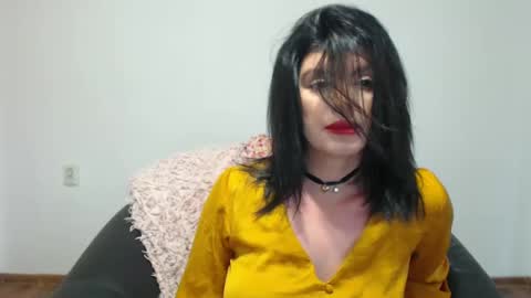 naughty tess online show from December 4, 9:29 am