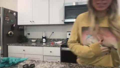 Daphne Summers online show from November 12, 3:43 pm