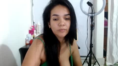 tezza smith online show from February 24, 3:53 am