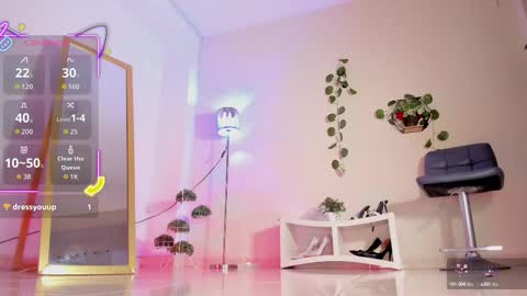 Snapshot of thais_dreams chatting on October 7, 1:15 pm Thais online show from October 7, 1:15 pm